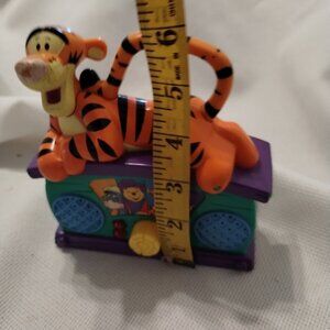Winnie the Pooh Tiger radio toys